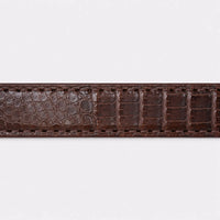 Détail de la matière crocodile coloris Café — Le Monde de la Ceinture