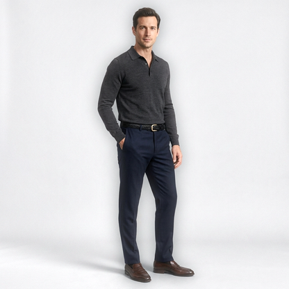 Mannequin homme portant la Ceinture en Cuir a Trou — style smart casual — Le Monde de la Ceinture