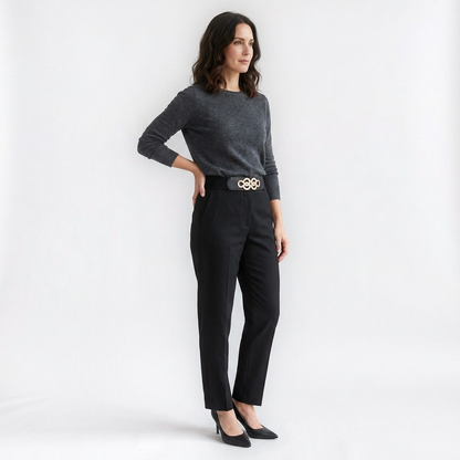 Mannequin femme portant la Ceinture Haute Femme — look luxe — Le Monde de la Ceinture
