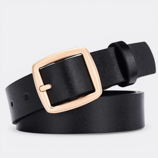 Le monde de la ceinture black leather belt with gold square buckle, perfect for everyday wear.