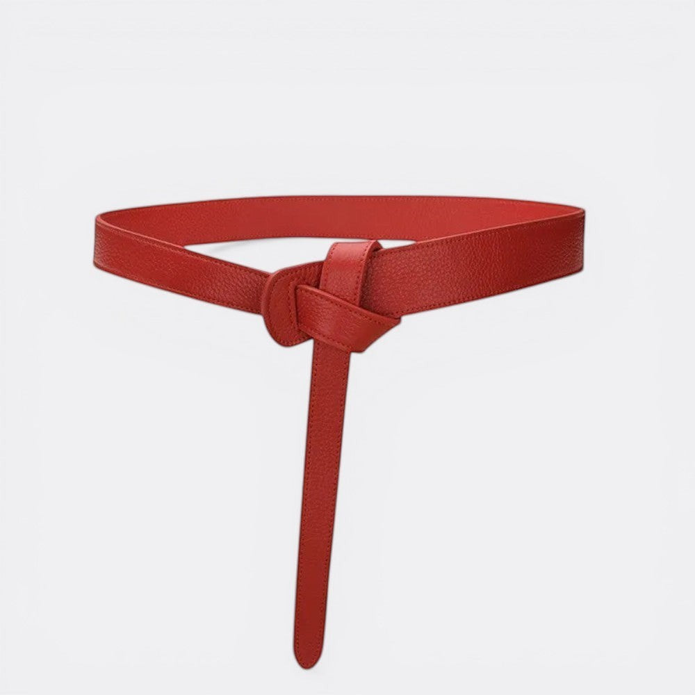 Le monde de la ceinture red leather fine women's belt with knot detail, no buckle.